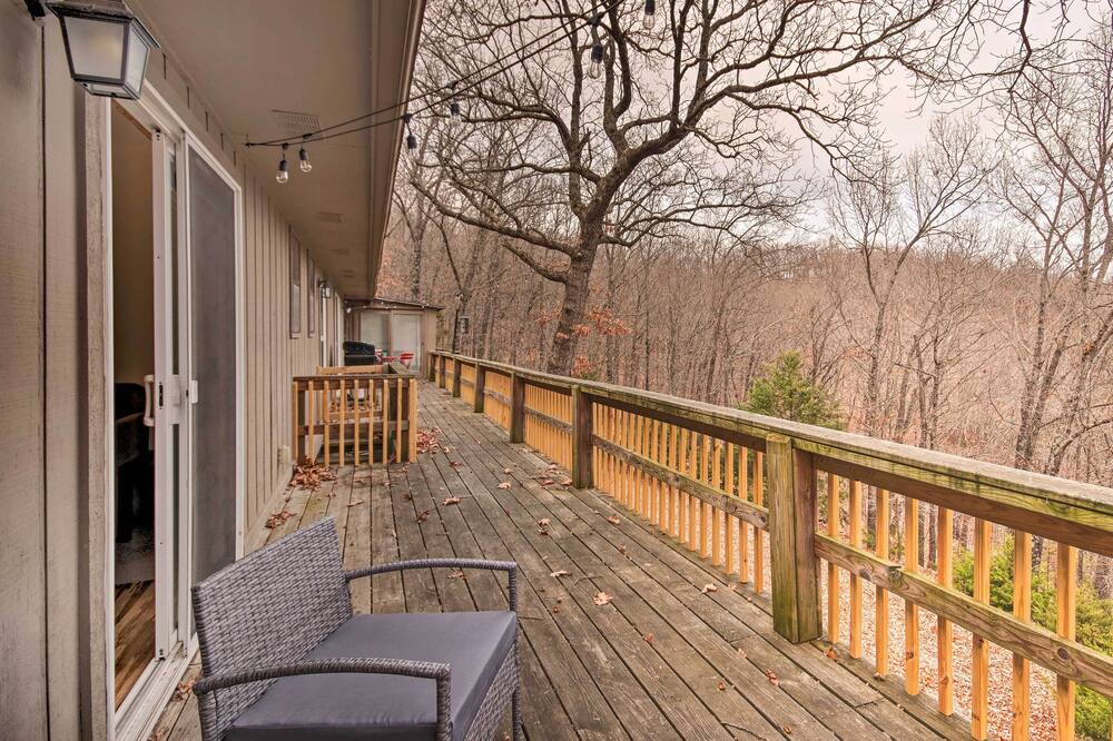 Photo of Patio Balcony in Lost Bridge Village