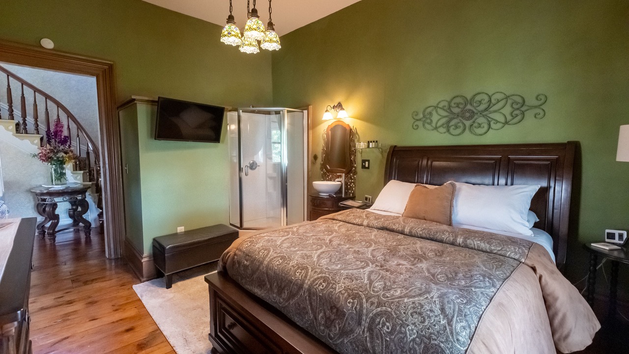 Photo of Bedroom in Oshkosh