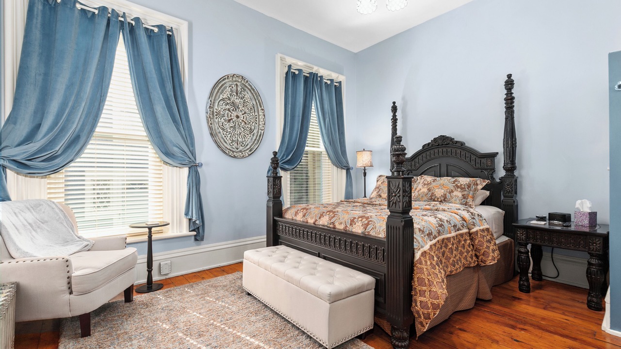 Photo of Bedroom in Oshkosh