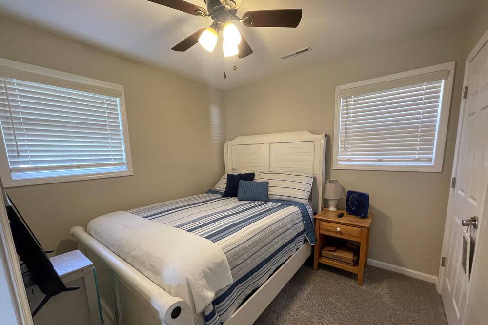 Photo of Bedroom in Osage Beach