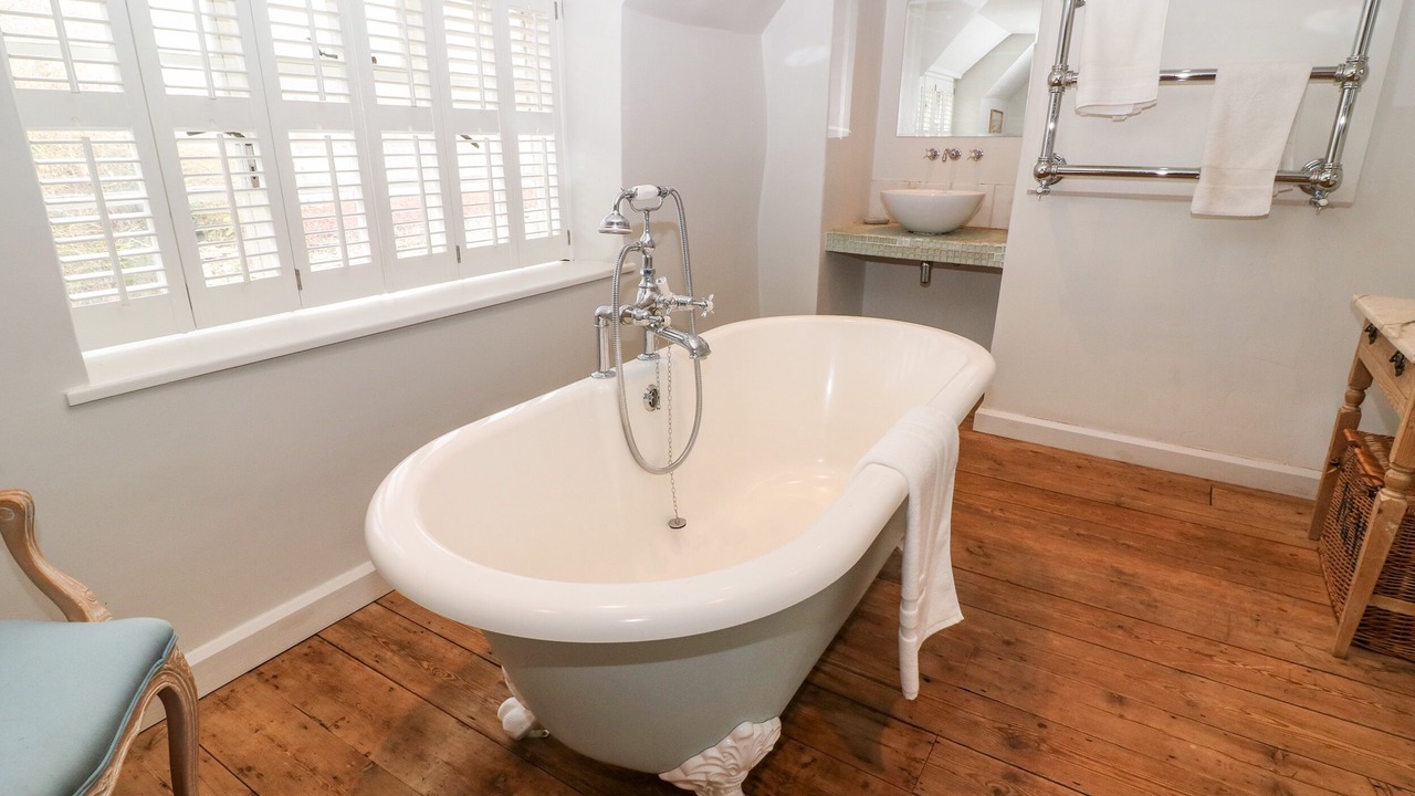 Photo of Bathroom in Minster Lovell