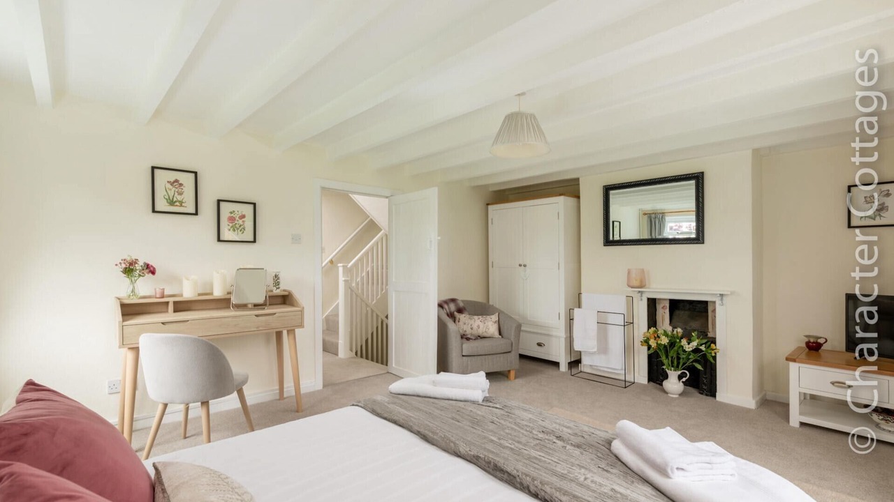 Photo of Others in Sibford Gower