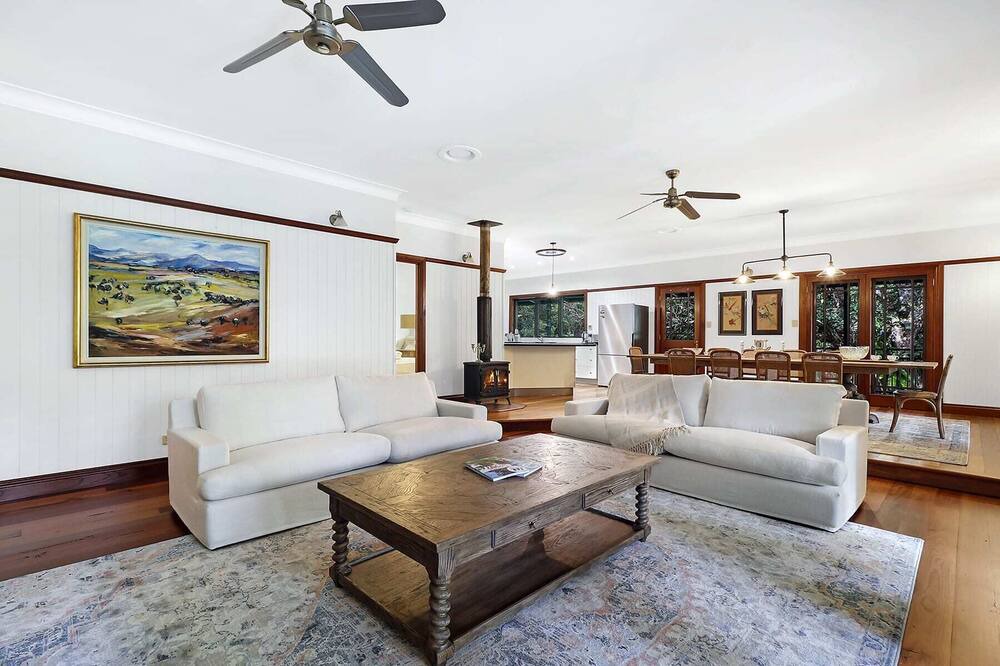 Photo of Bedroom in Pomona