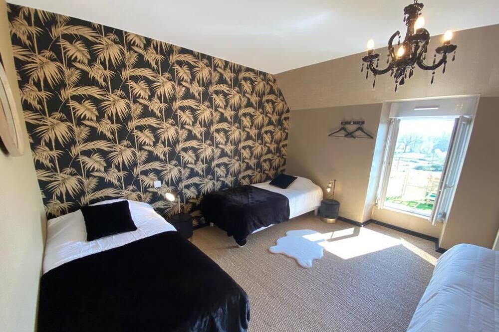Photo of Bedroom in Le Parc
