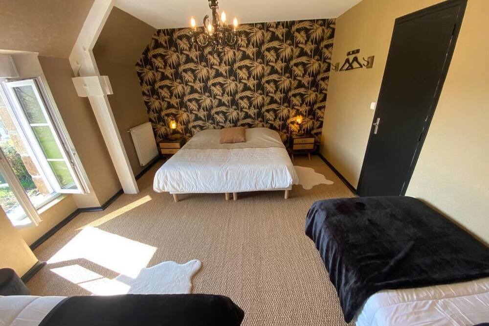 Photo of Bedroom in Le Parc