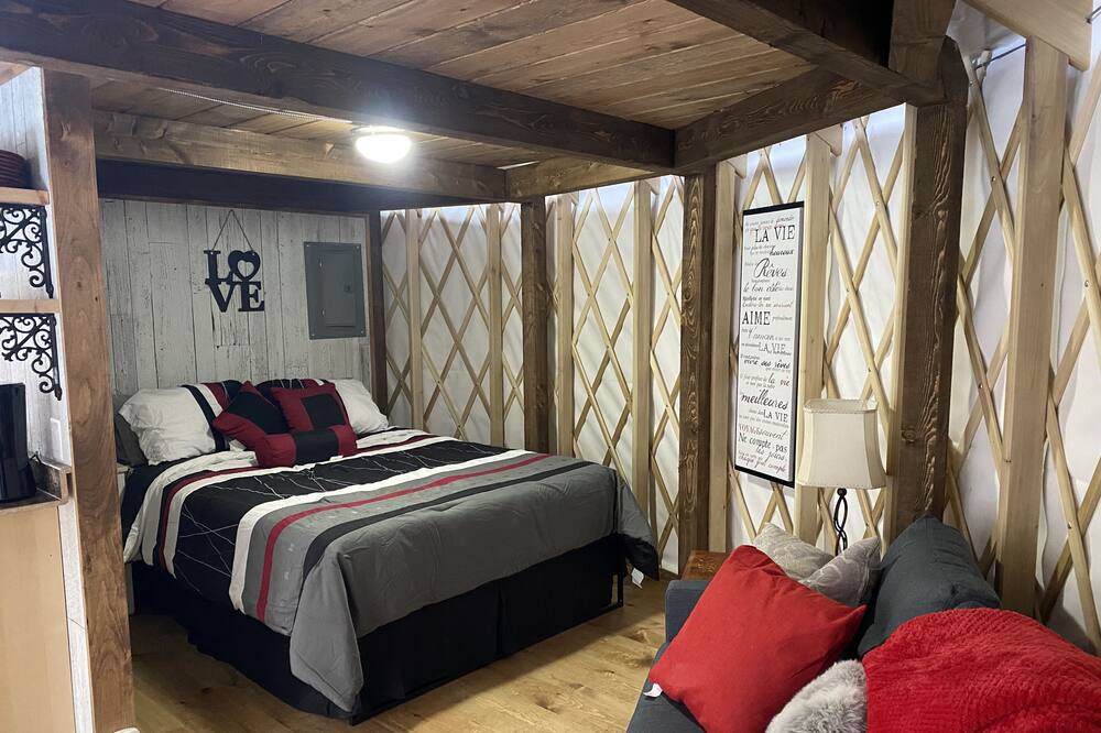Photo of Bedroom in Notre-Dame-de-la-Merci