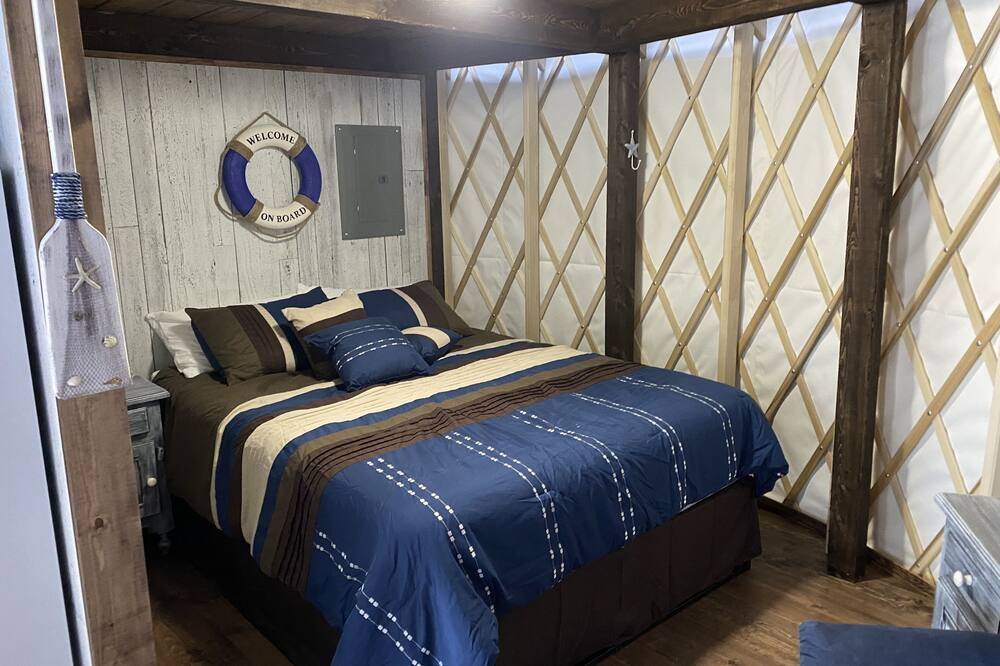 Photo of Bedroom in Notre-Dame-de-la-Merci