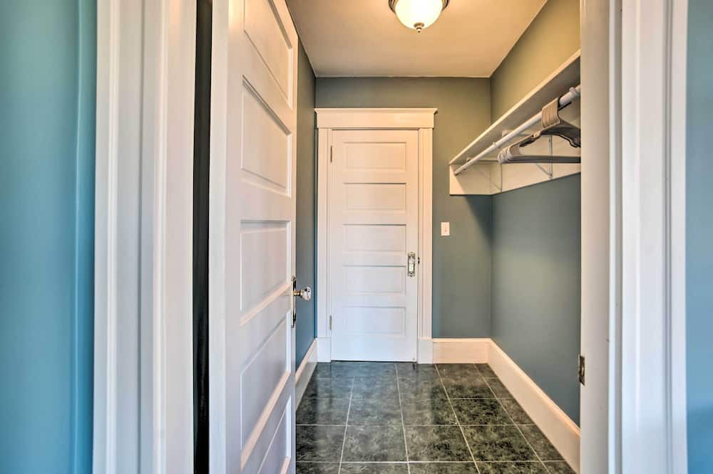 Photo of Others in Kingston