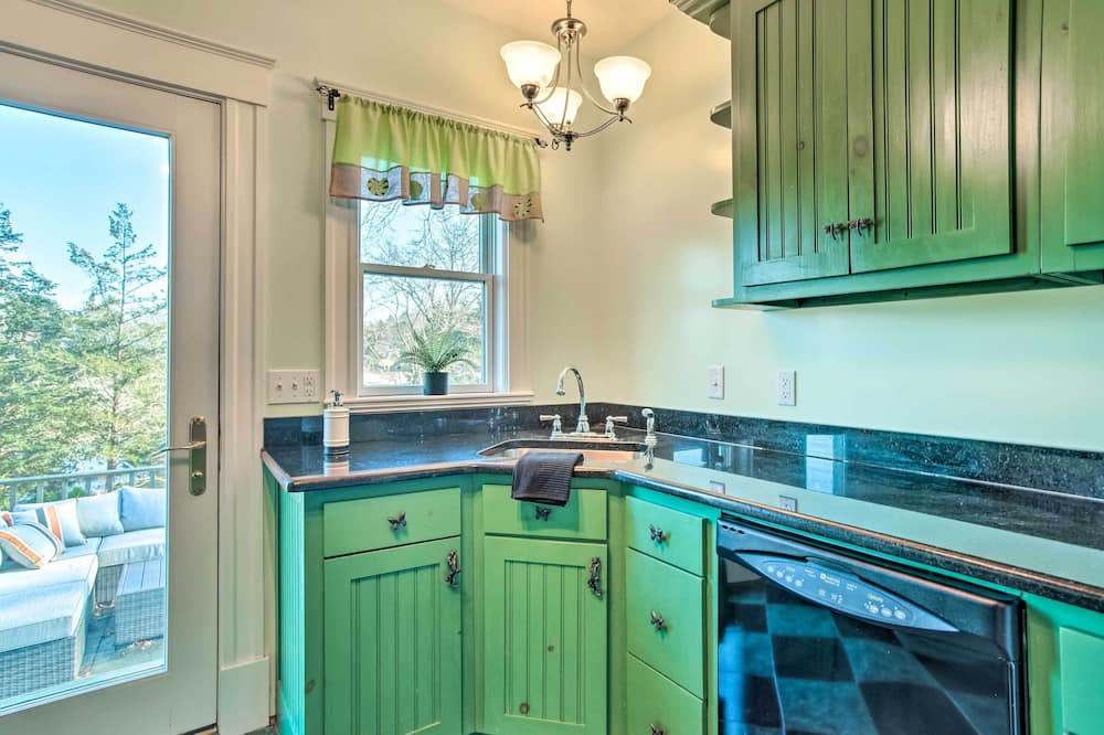 Photo of Others in Kingston