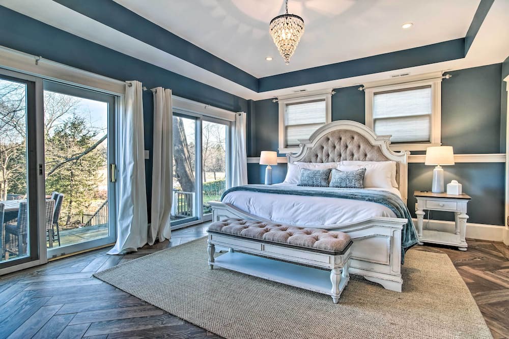 Photo of Others in Kingston