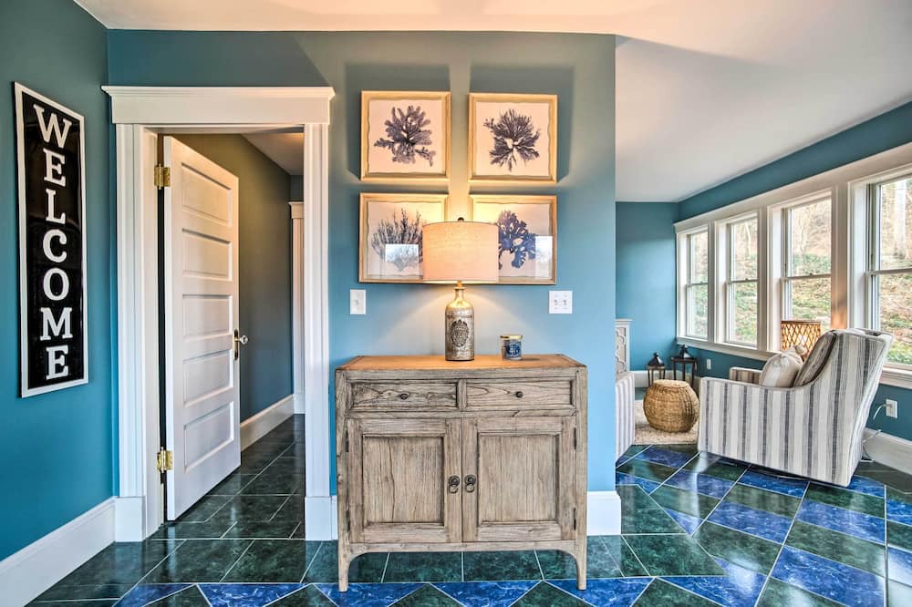 Photo of Others in Kingston