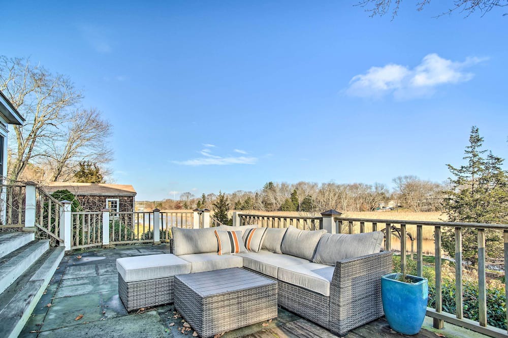 Photo of Outdoor in Kingston