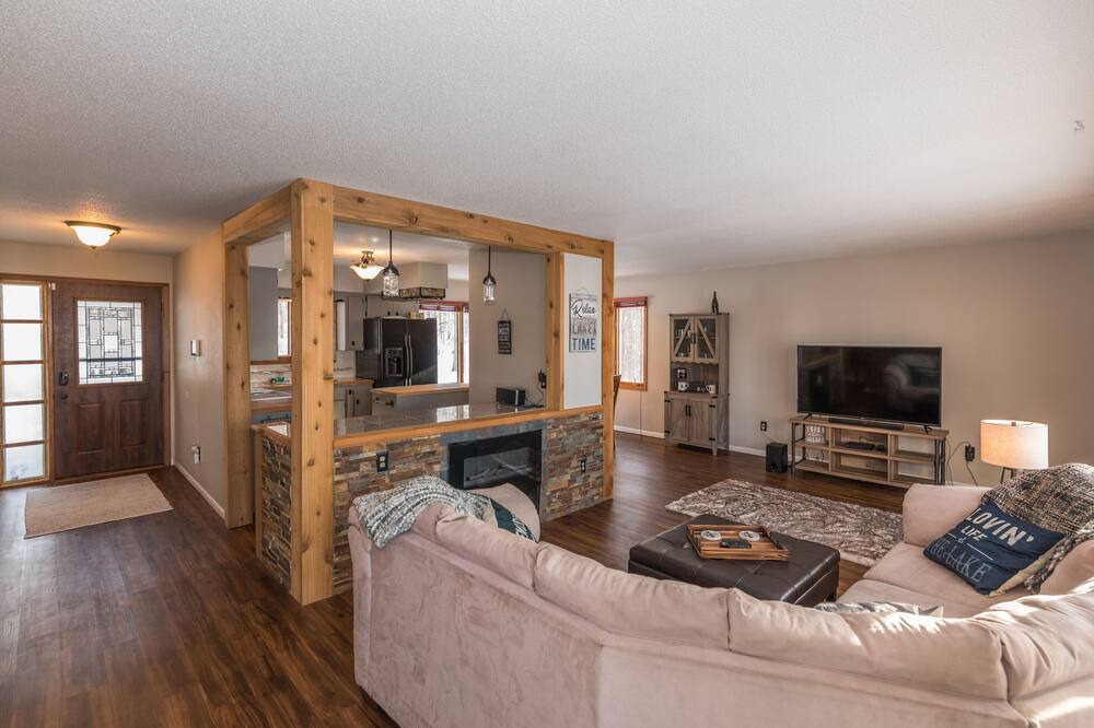 Photo of Livingroom in Brainerd