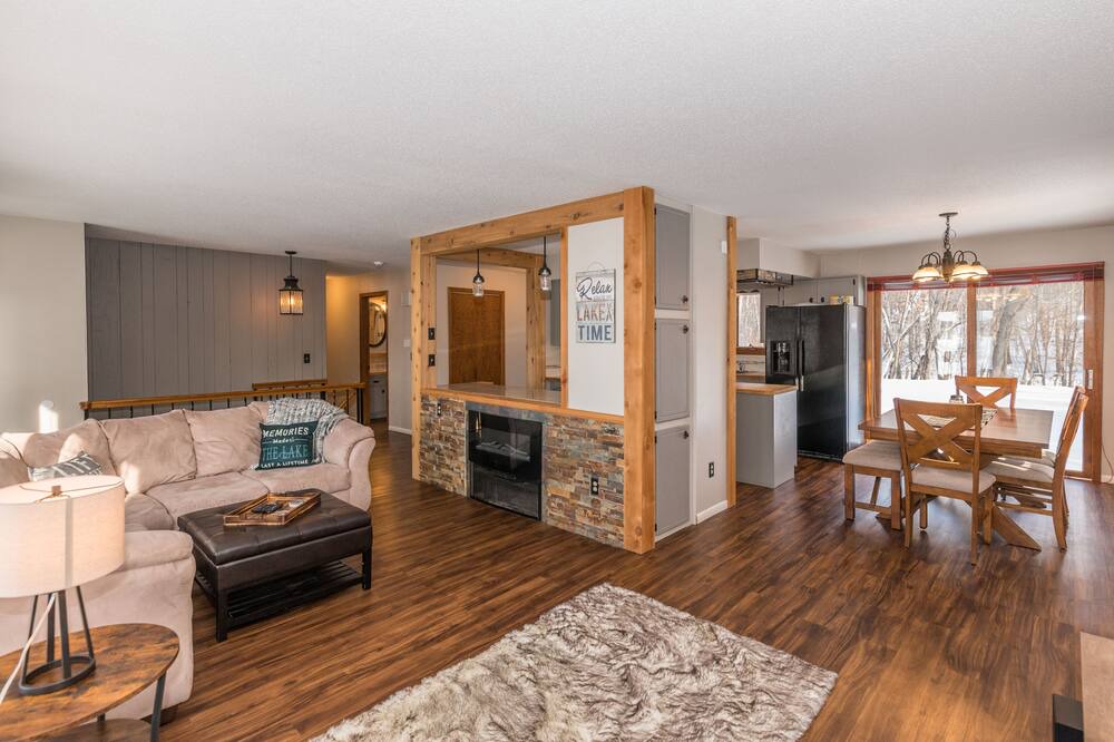 Photo of Livingroom in Brainerd