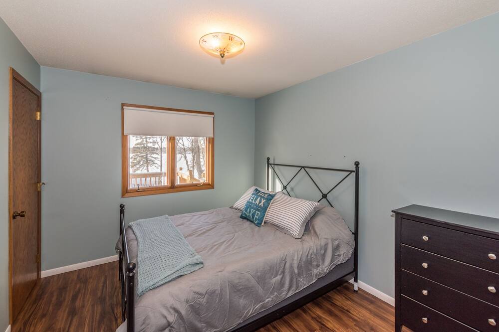 Photo of Bedroom in Brainerd