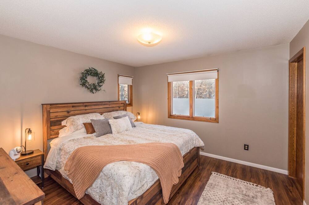Photo of Bedroom in Brainerd