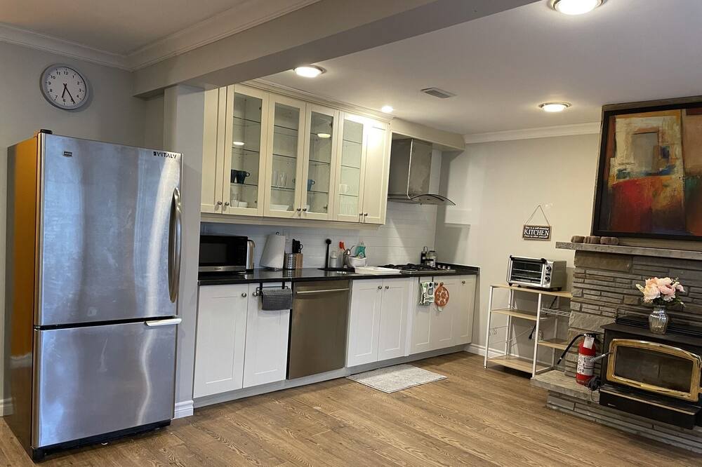 Photo of Kitchen in Lakeview
