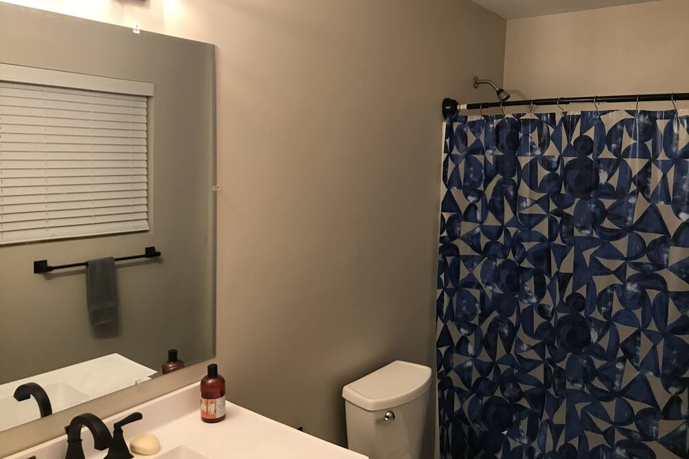 Photo of Bathroom in Carbondale