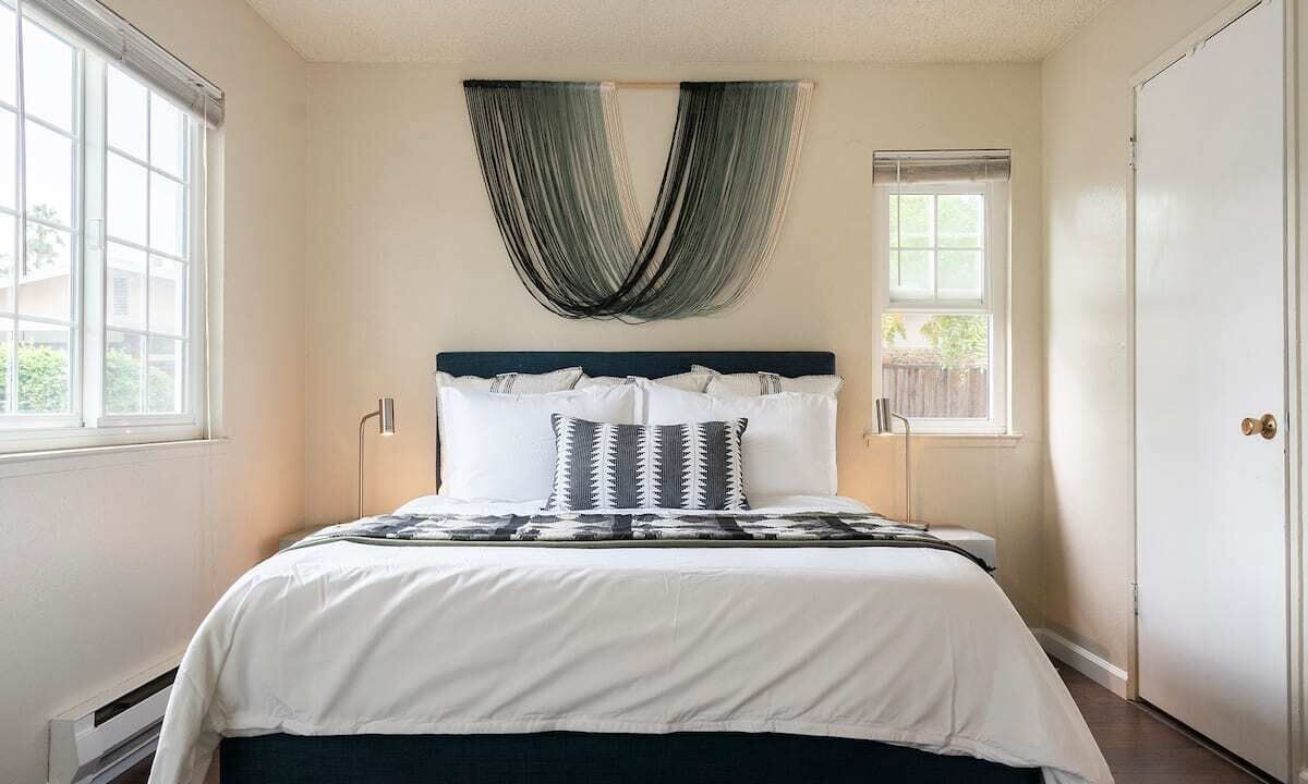Photo of Bedroom in Mountain View