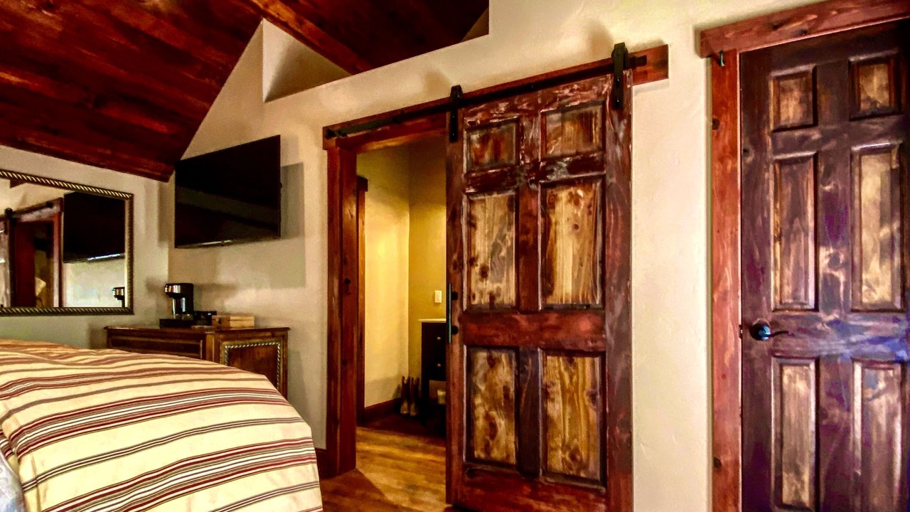 Photo of Bedroom in Green River