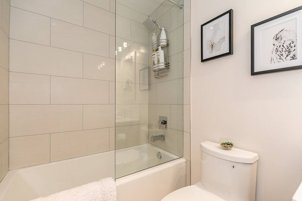 Photo of Bathroom in Innisfil