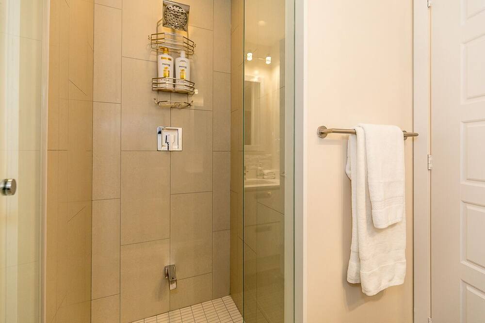 Photo of Bathroom in Innisfil