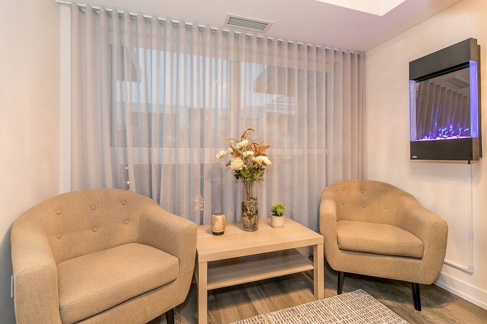 Photo of Livingroom in Innisfil