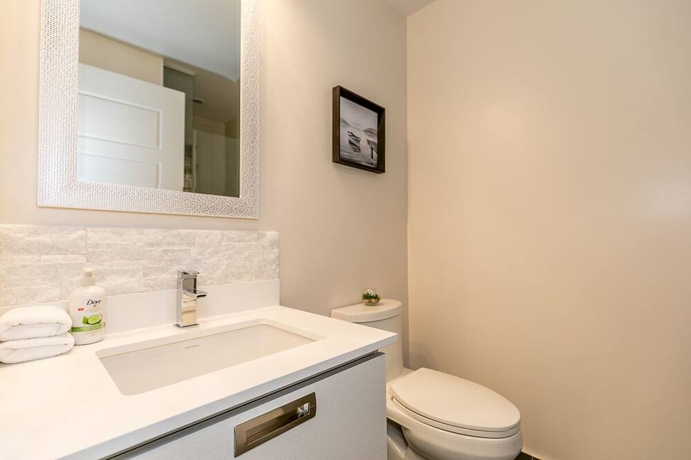 Photo of Bathroom in Innisfil
