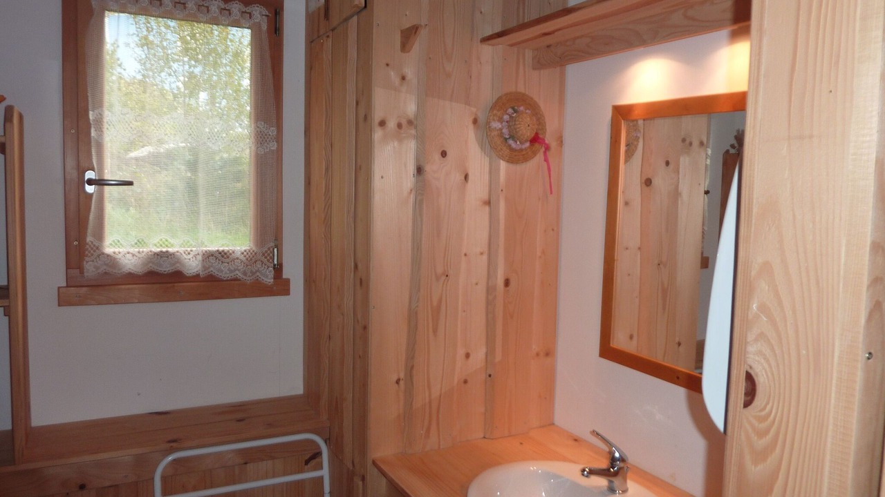 Photo of Others in Le Syndicat