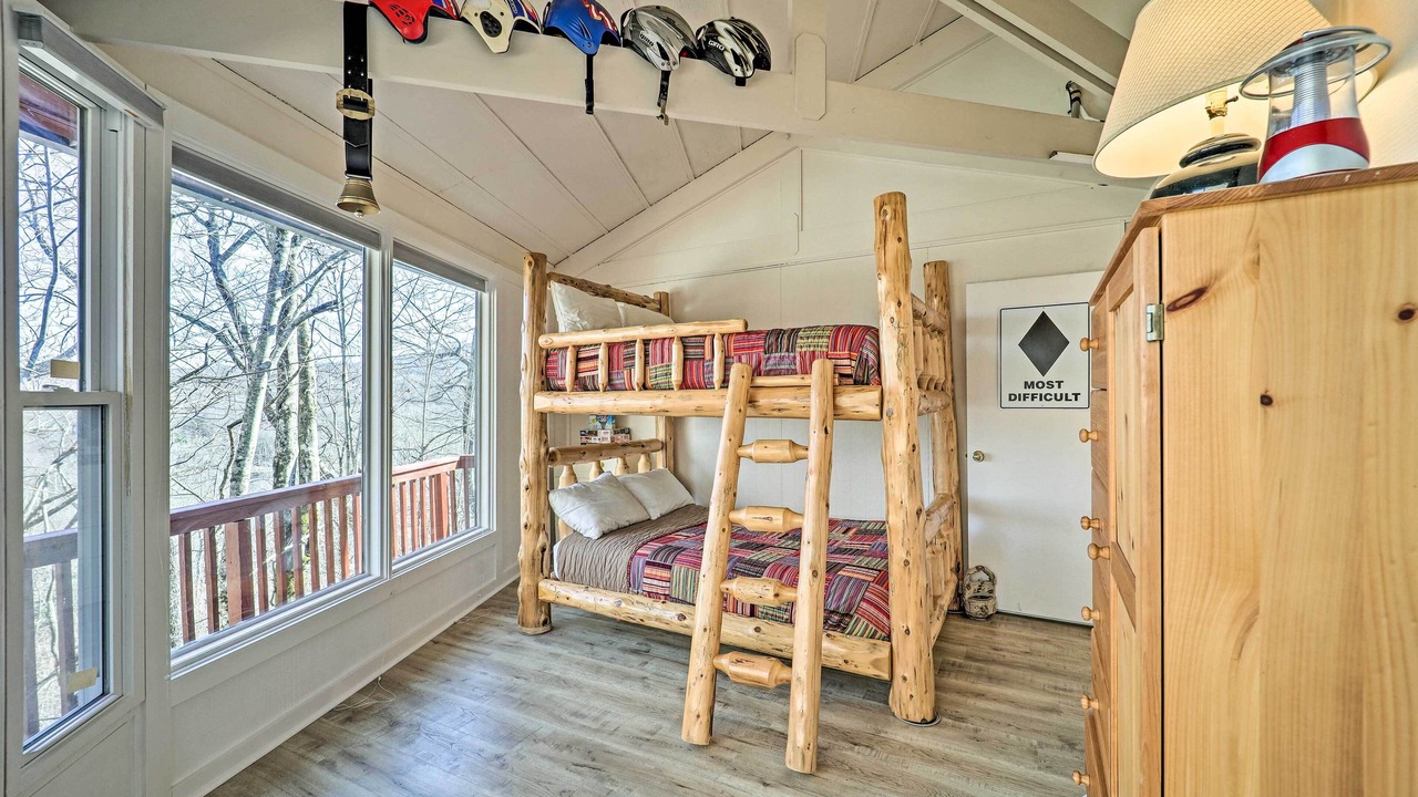 Photo of Others in Beech Mountain