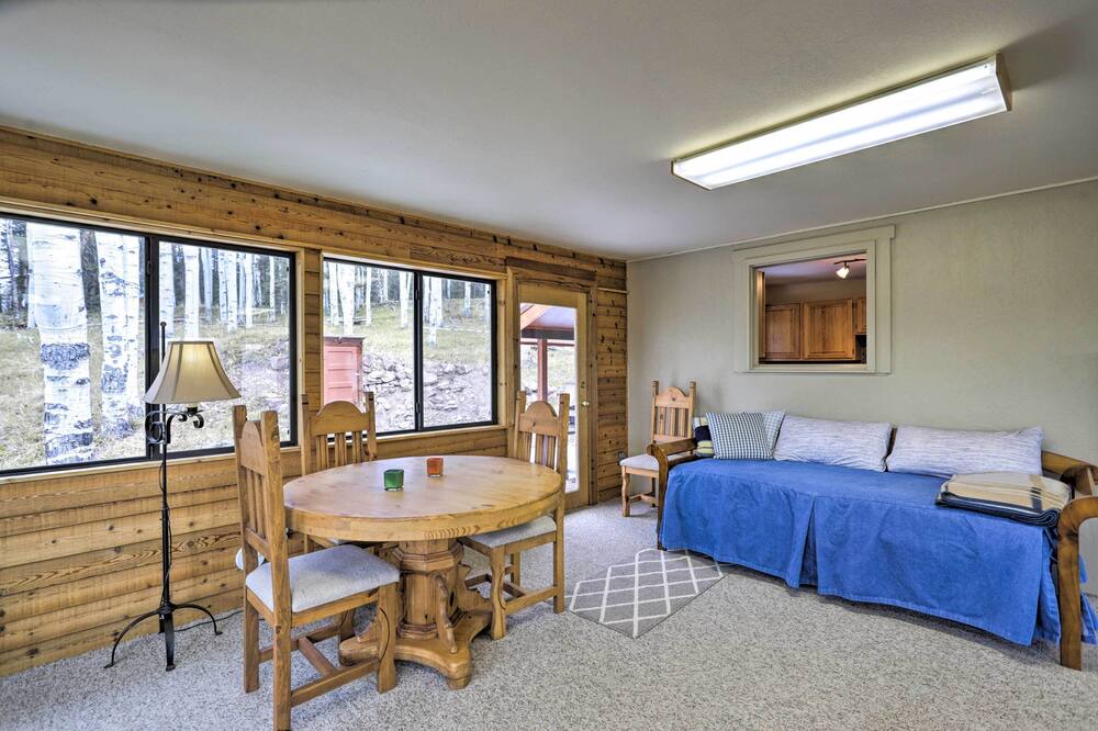 Photo of Bedroom in Cimarron