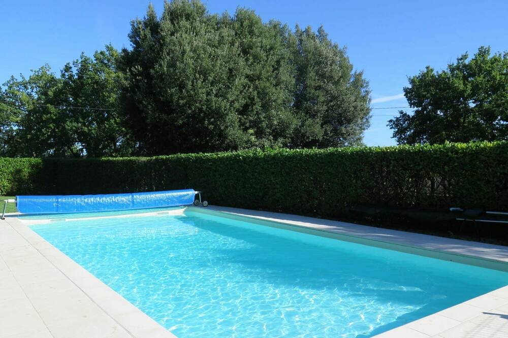 Photo of Outdoor in Saint-Martin-de-Villereal