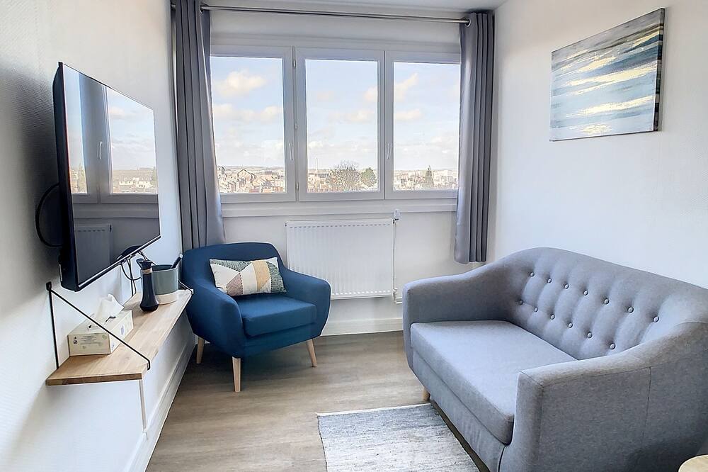Photo of Livingroom in Saint-Honore - Jeanne d'Arc