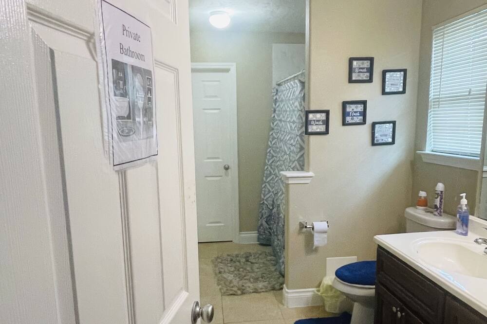 Photo of Bathroom in Missouri City
