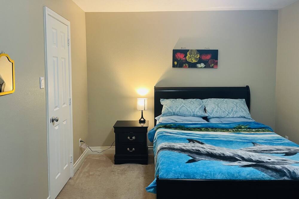Photo of Bedroom in Missouri City