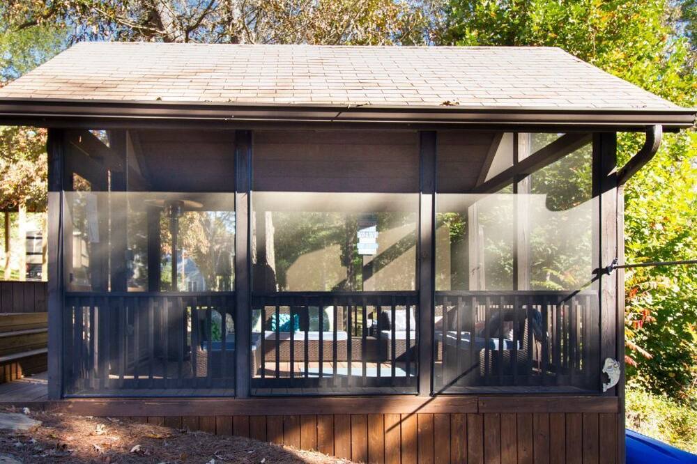 Photo of Patio Balcony in Fair Play