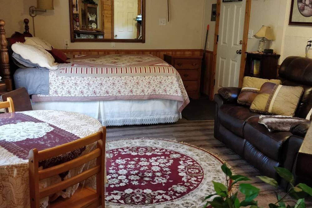 Photo of Bedroom in Moodys