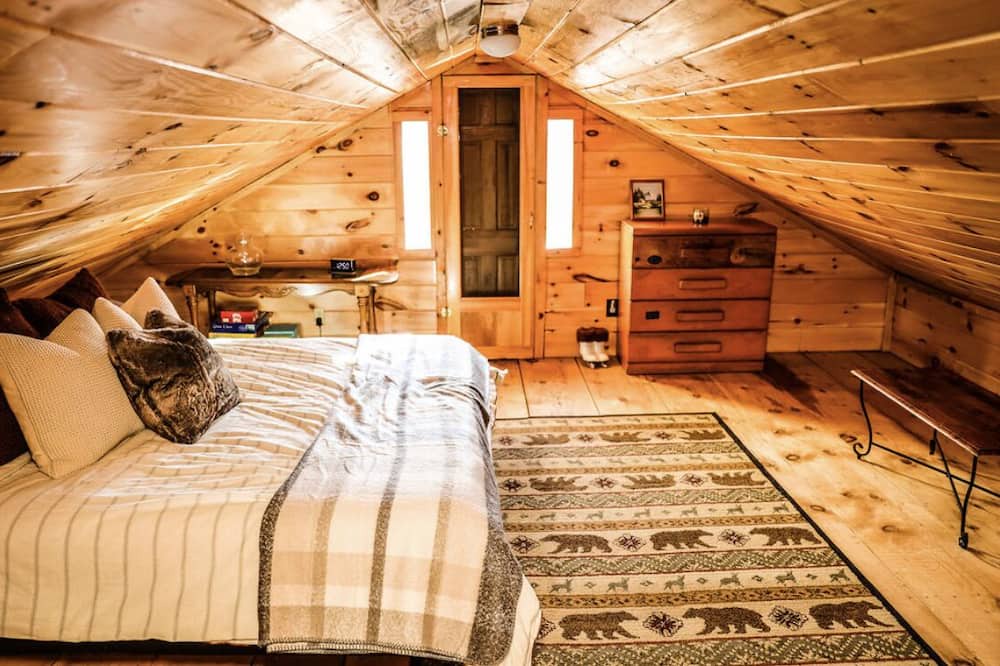 Photo of Bedroom in Kimball Lake Shores