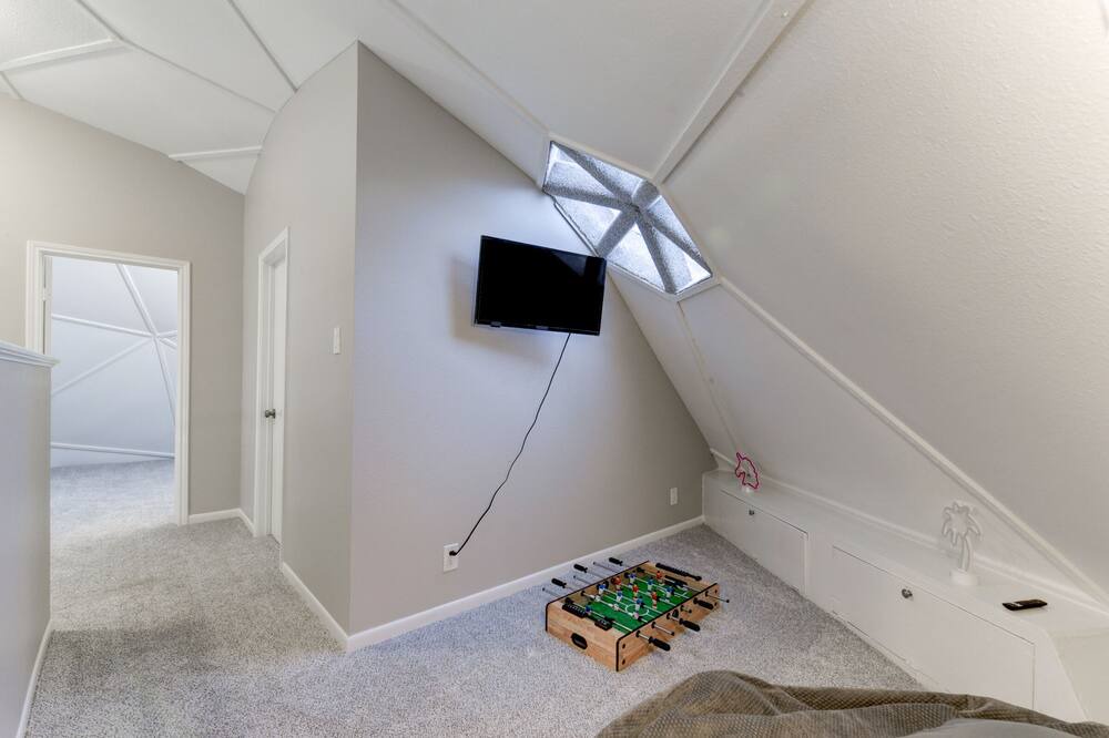 Photo of Bedroom in Montgomery
