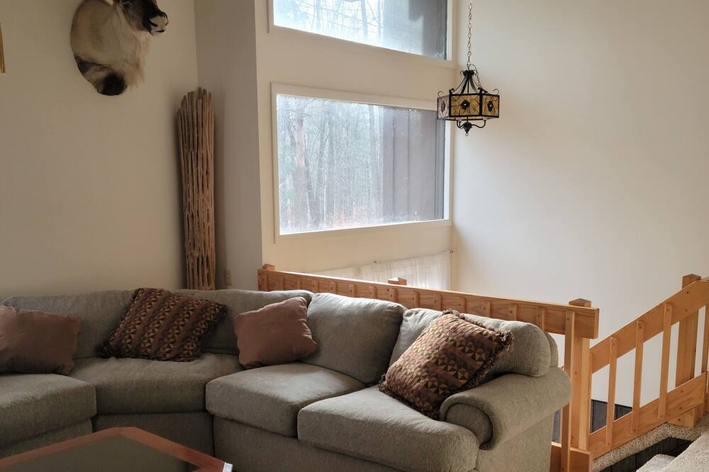 Photo of Livingroom in Farwell