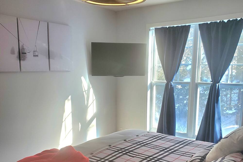 Photo of Bedroom in Piedmont