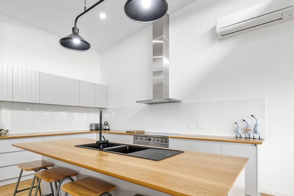 Photo of Kitchen in Kennett River