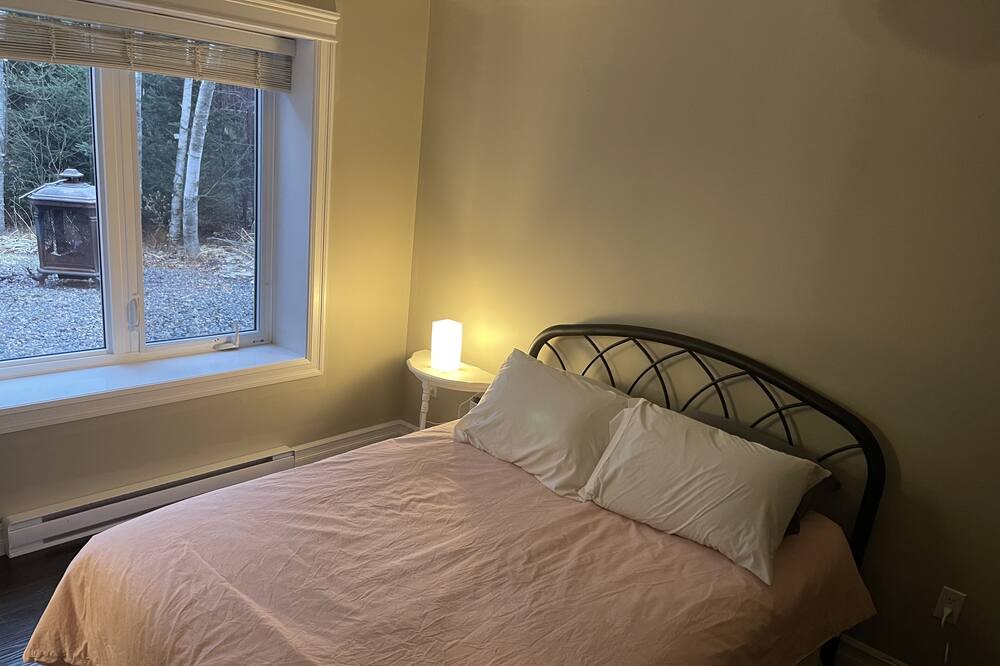 Photo of Bedroom in Grand Bay-Westfield