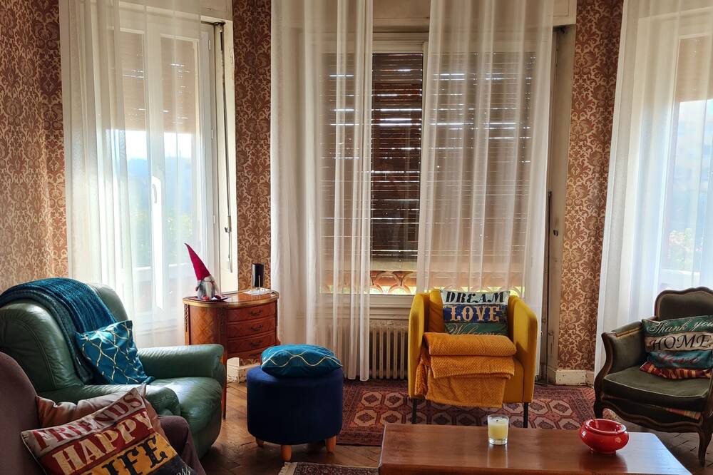 Photo of Livingroom in La Valette-du-Var