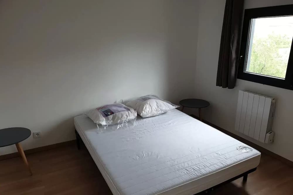 Photo of Bedroom in Poix-Terron