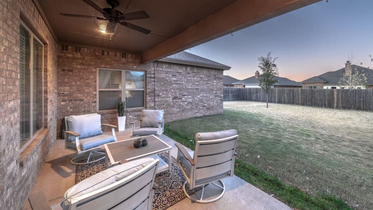 Photo of Outdoor in North by Northwest