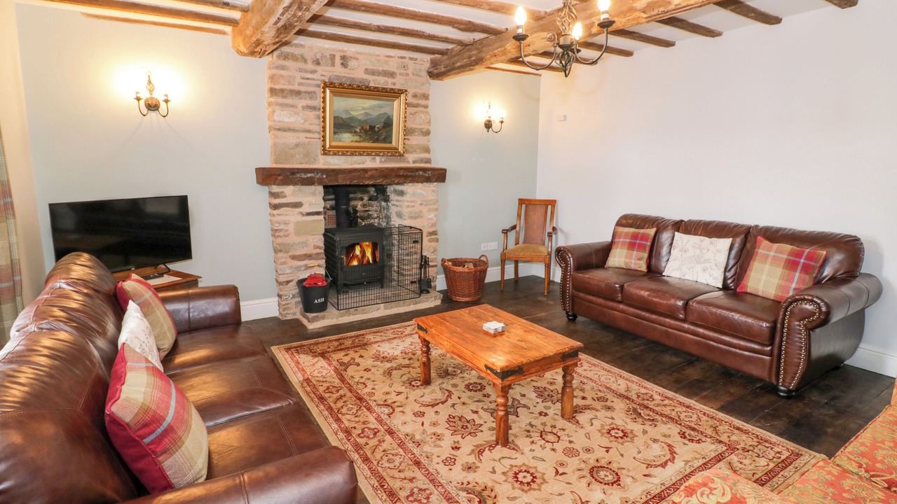 Photo of Others in Clows Top