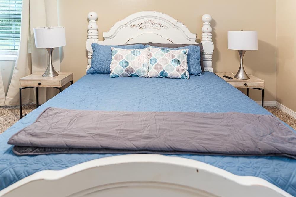 Photo of Bedroom in Grand Bay