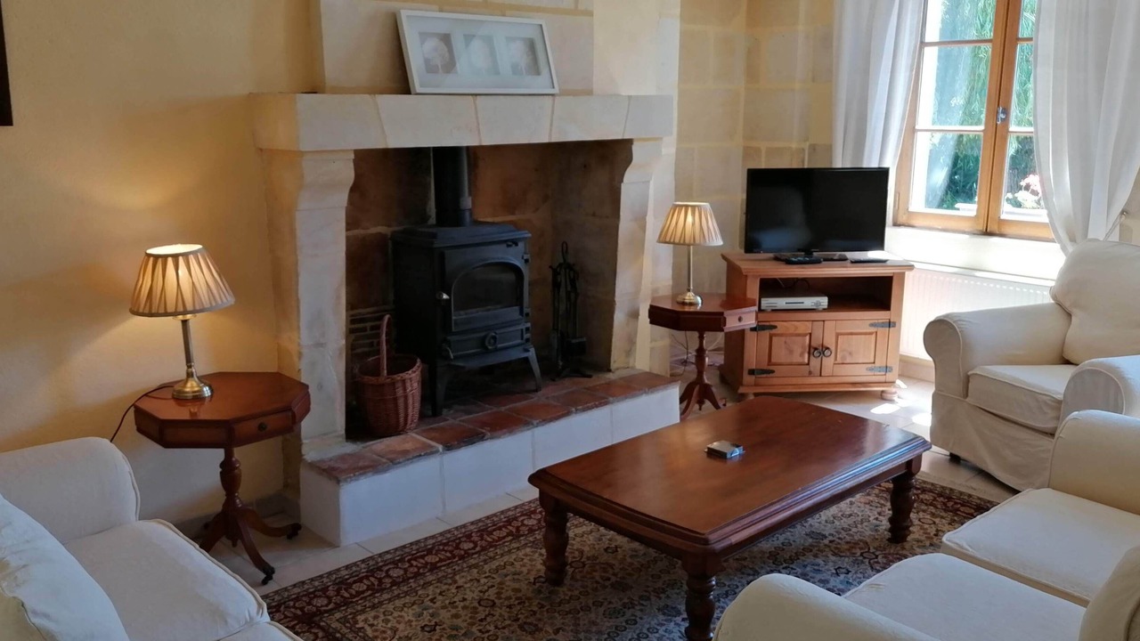 Photo of Livingroom in Le-Petit-Pressigny