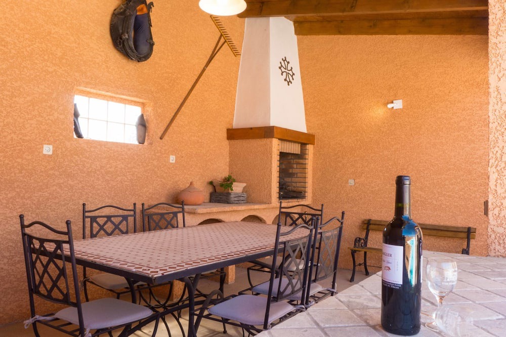 Photo of Patio Balcony in Salleles-d'Aude